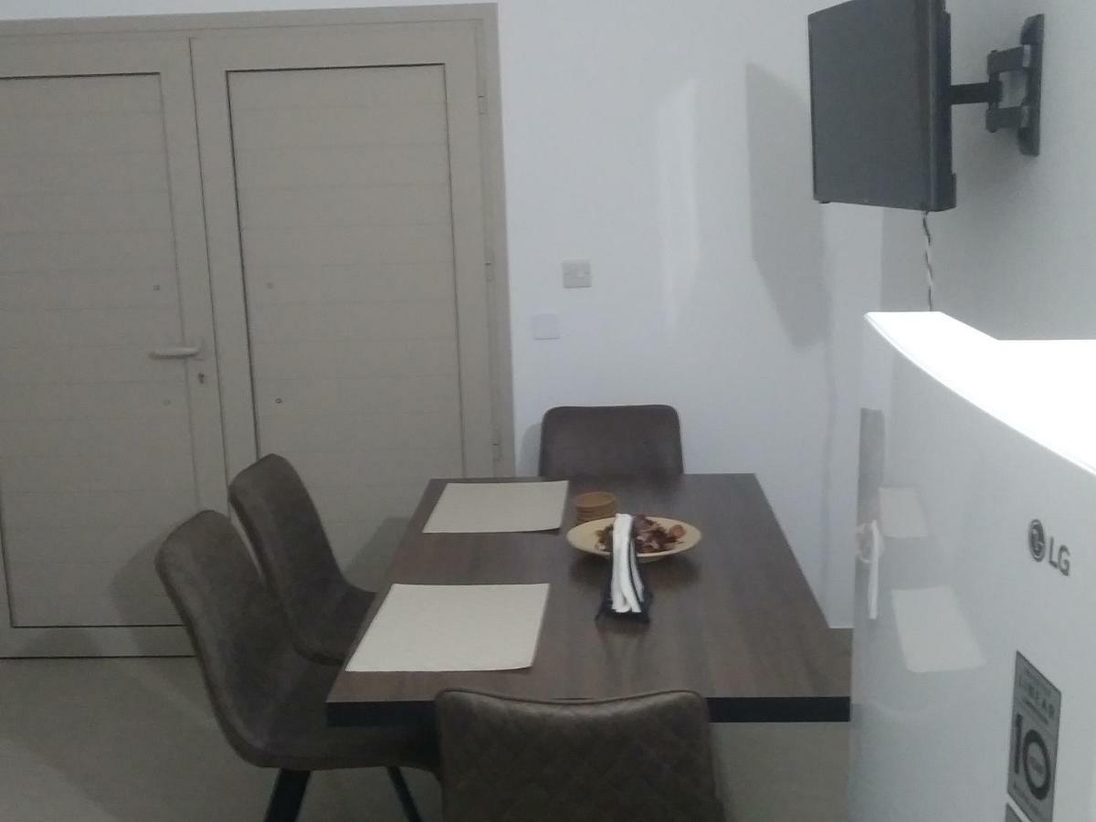 Argaka Palm Tree Apts Ngoại thất bức ảnh