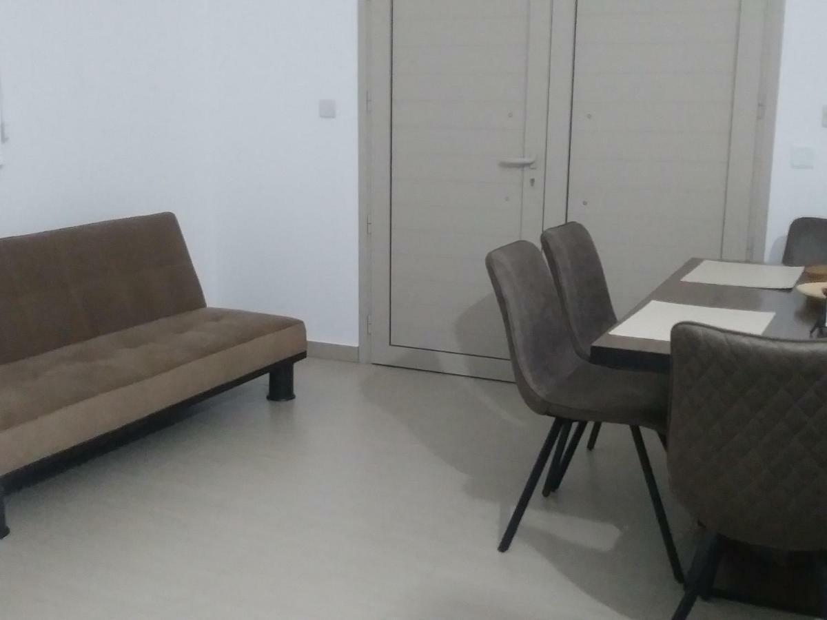 Argaka Palm Tree Apts Ngoại thất bức ảnh